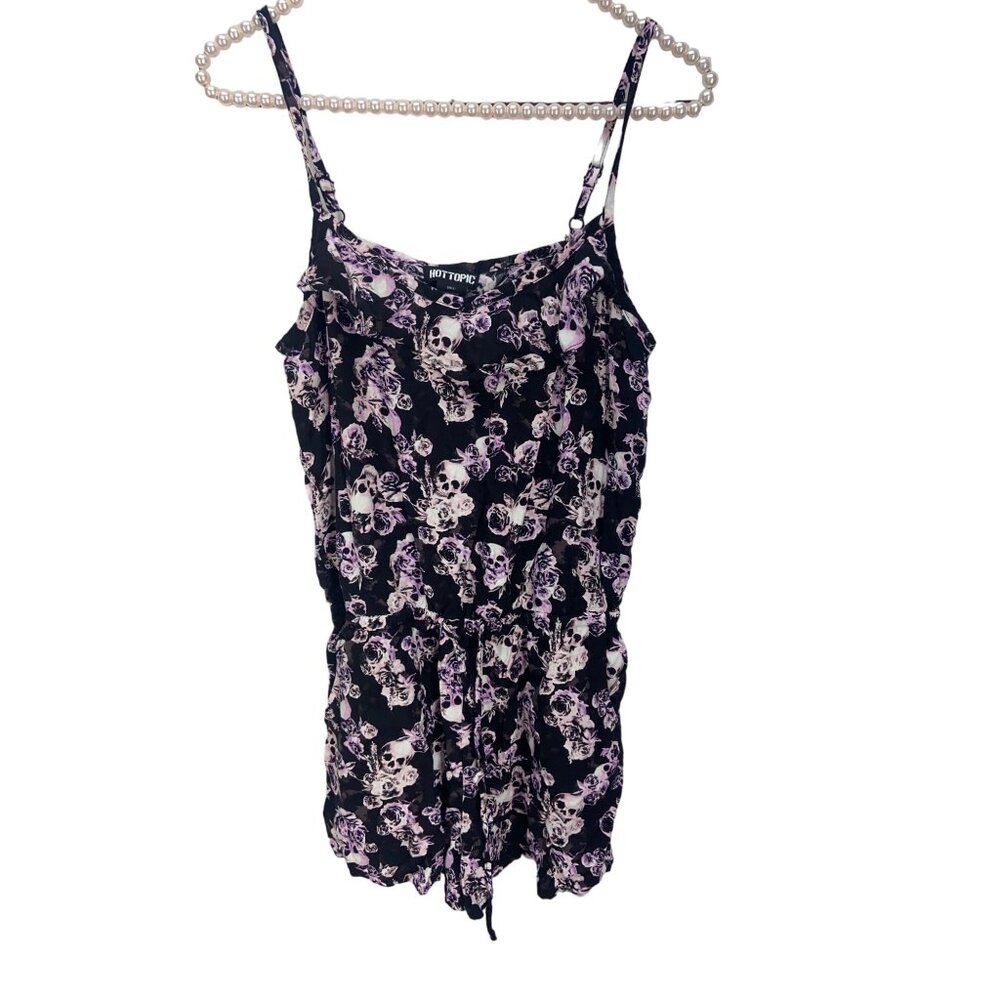 Hot Topic Size Small Juniors Black & Purple Skull Floral Romper Shorts Gothic Wi